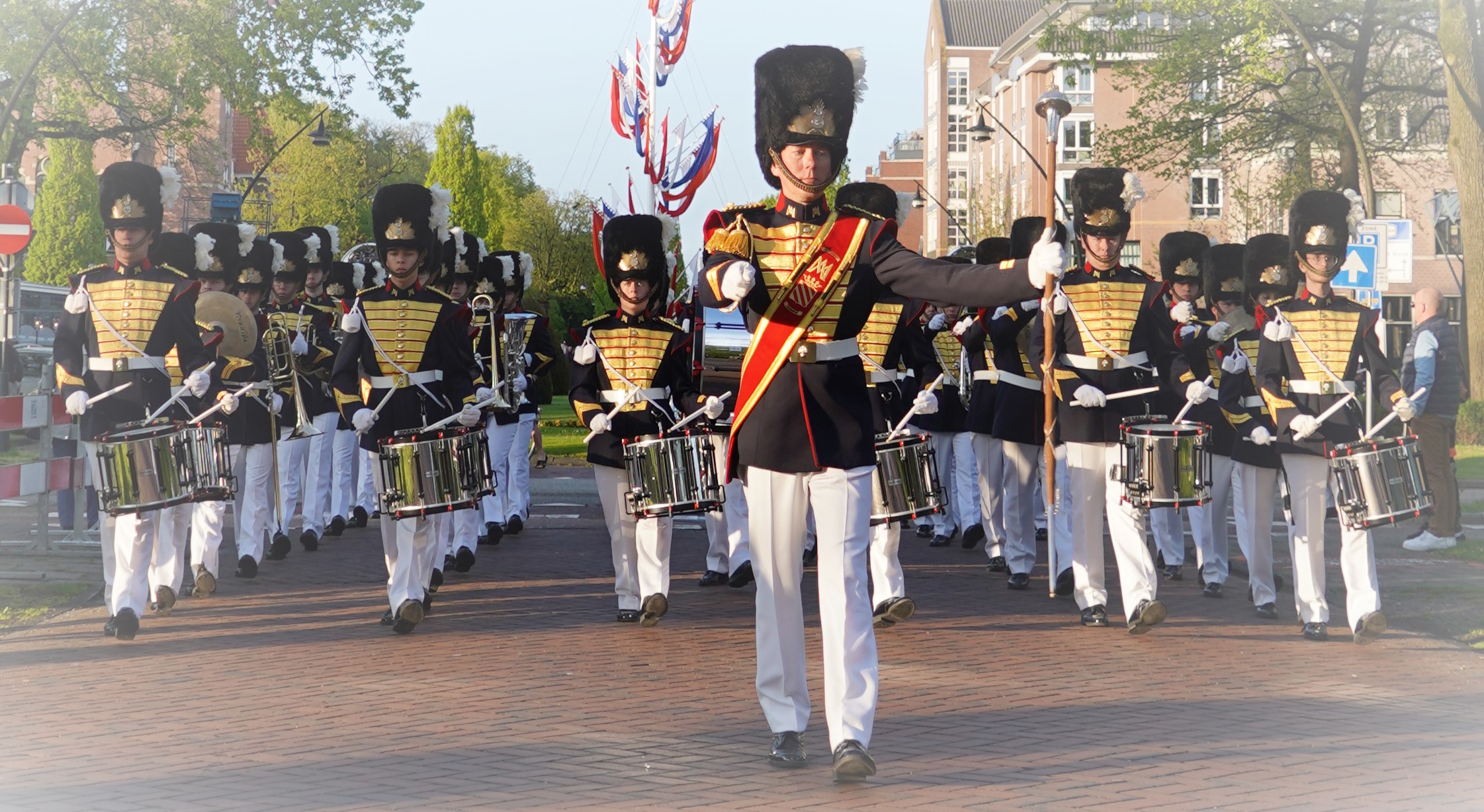 Adest Musica zoekt een Voorzitter voor de Sponsorcommissie